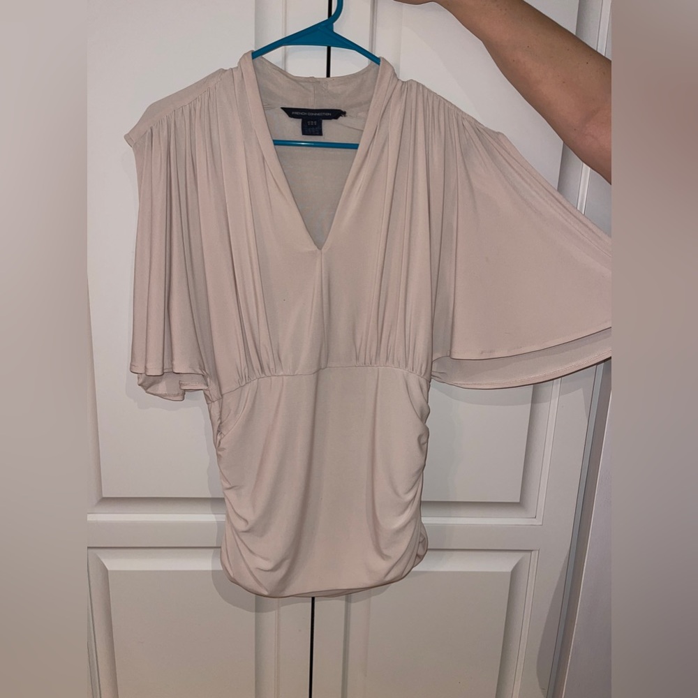 Stretchy French connection light blouse